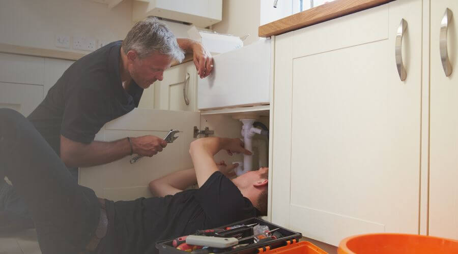 Crawl Space Pipe Repair in Shelby, MI
